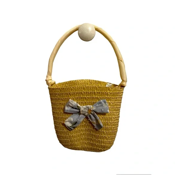 Floral spring dress for toddler with matching purse accessory - Picture 3 of 3